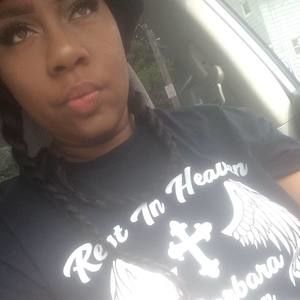 Meet your Posher, Elizabeth